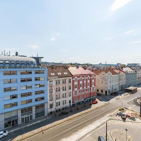 Brand New Studio Apartment #51 With Free Secure Parking In The Center Прага Экстерьер фото